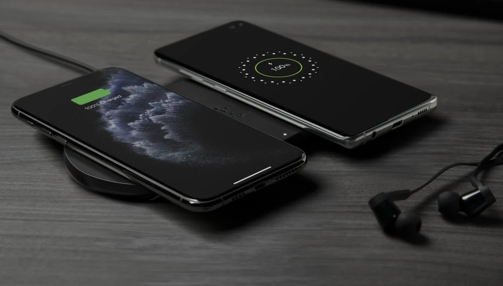 Belkin Tappetino Di Ricarica Wireless Doppio 2 X 10W - Nero - immagine 11